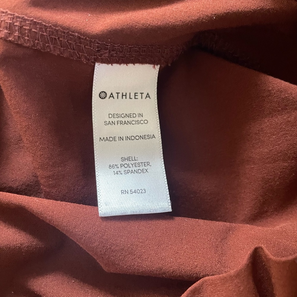 ATHLETA Skyline Pants Womens 8 Cognac Brown High Waist Belted Pleated - Picture 9 of 9